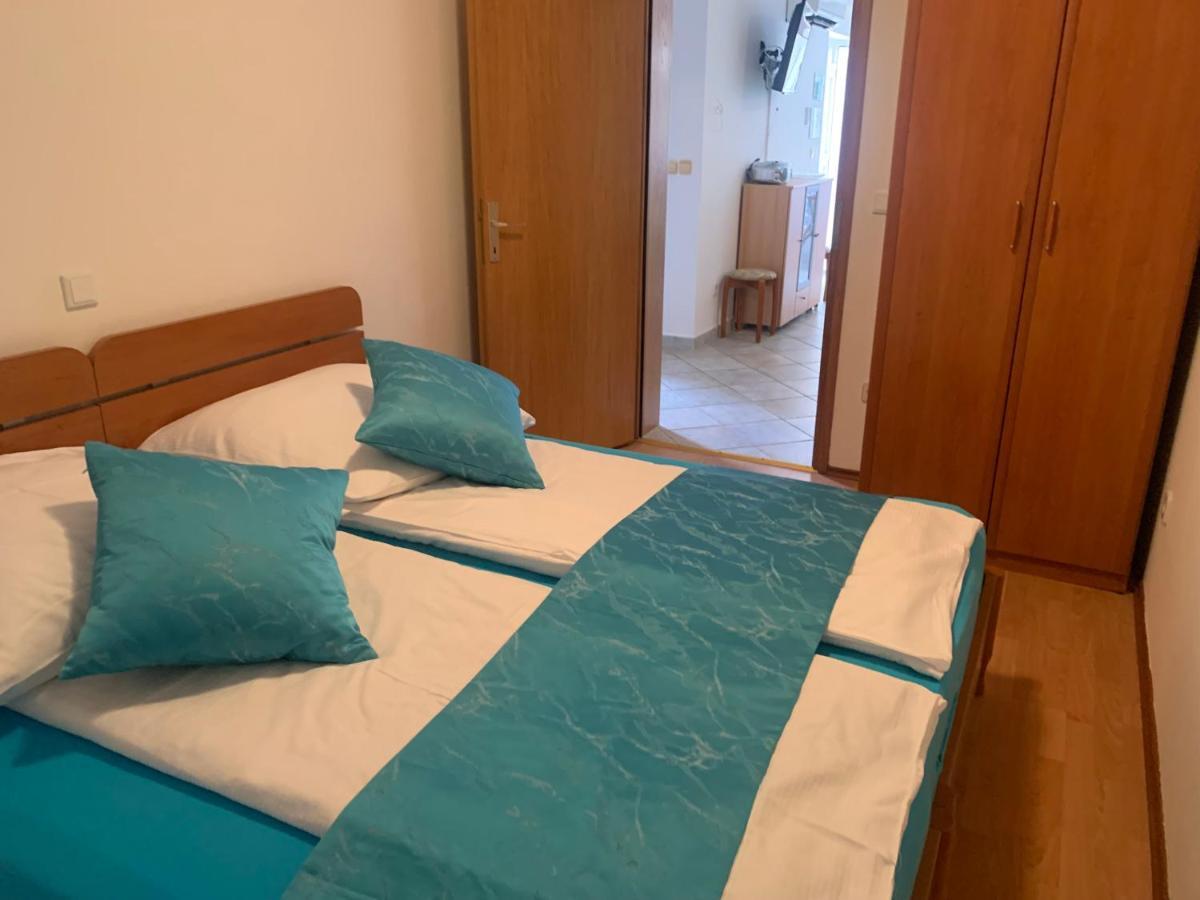 Apartmani Auer Pjescana Uvala Exterior foto