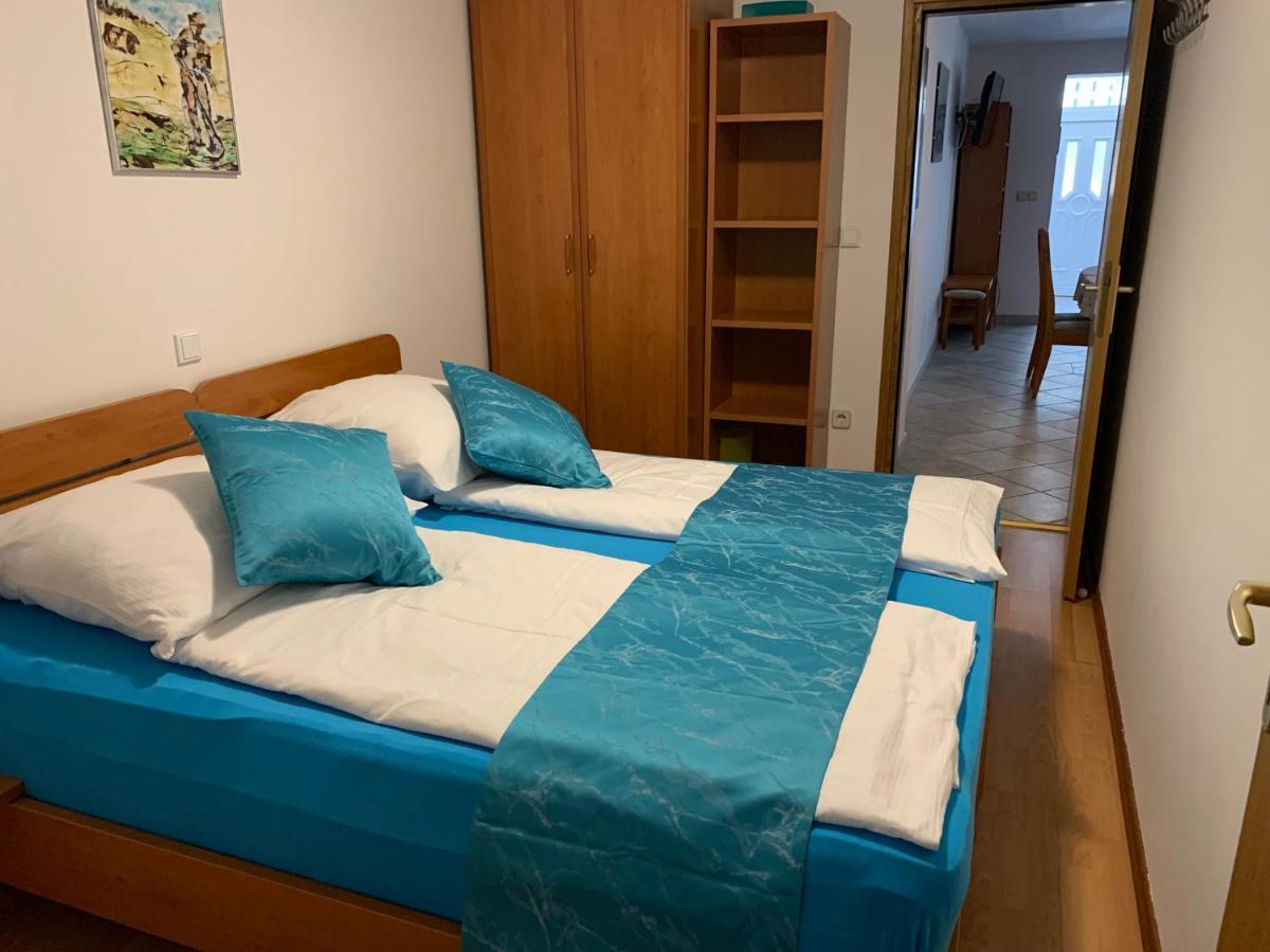 Apartmani Auer Pjescana Uvala Exterior foto