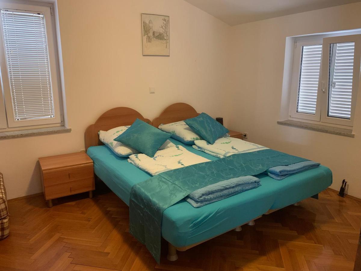 Apartmani Auer Pjescana Uvala Exterior foto