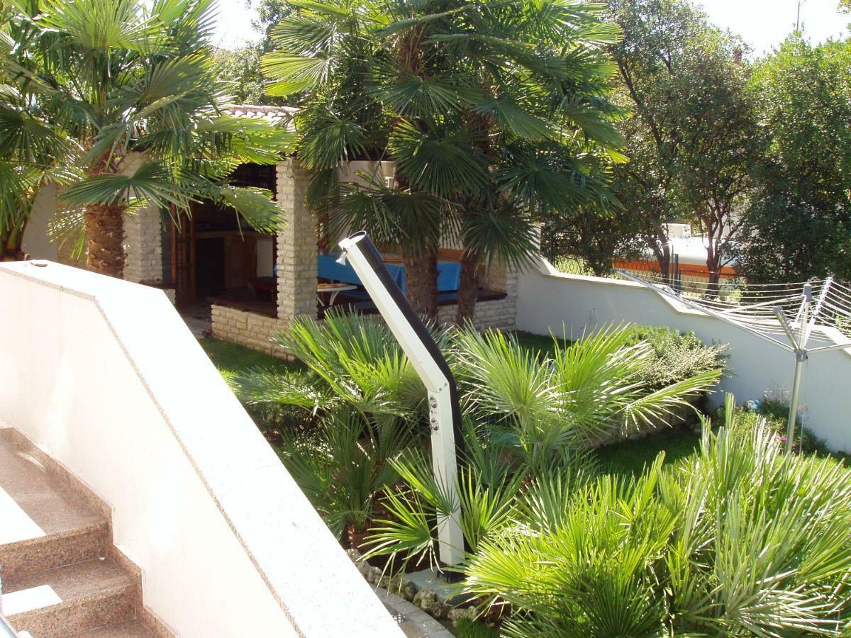 Apartmani Auer Pjescana Uvala Exterior foto